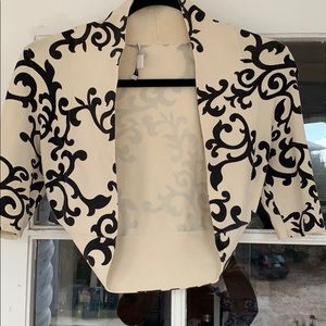 White House Black Market Shrug